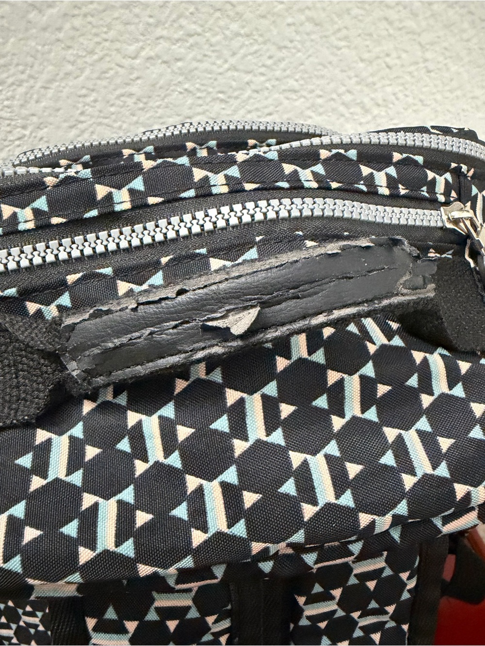 Geometric Pattern Backpack - Picture 4 of 9